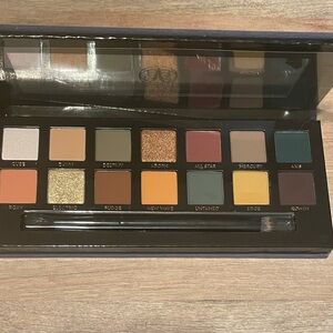 Anastasia Beverly Hills Eyeshadow Palette - Multi-Color
